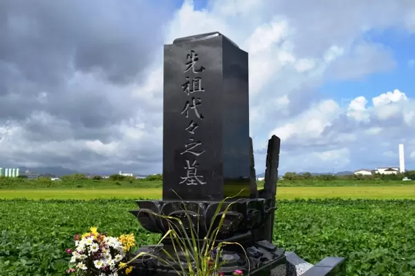 納骨はいつするべき？〜迷わないための基本と心構え〜の画像